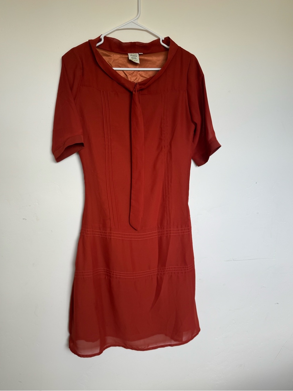 Retro Burnt Orange Chiffon Short Sleeve Tie Collar Midi Dress